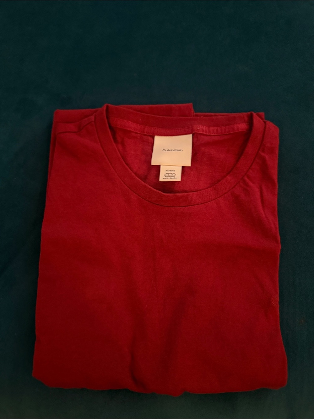 Calvin Klein Men's Deep Red Crew Neck Short Sleeve Tee